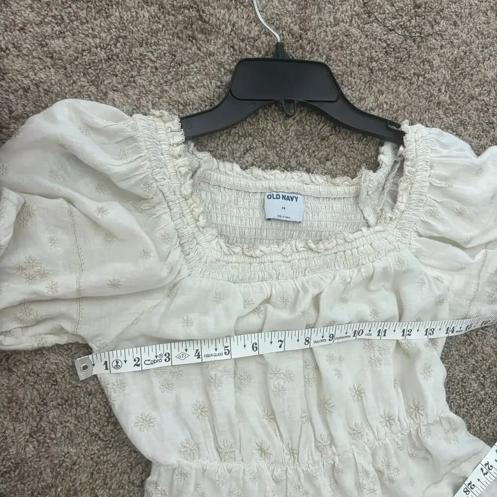 Old Navy Puff Sleeve‎ Smocked Prairie Cottage Milkmaid Embroidered Babydoll Top